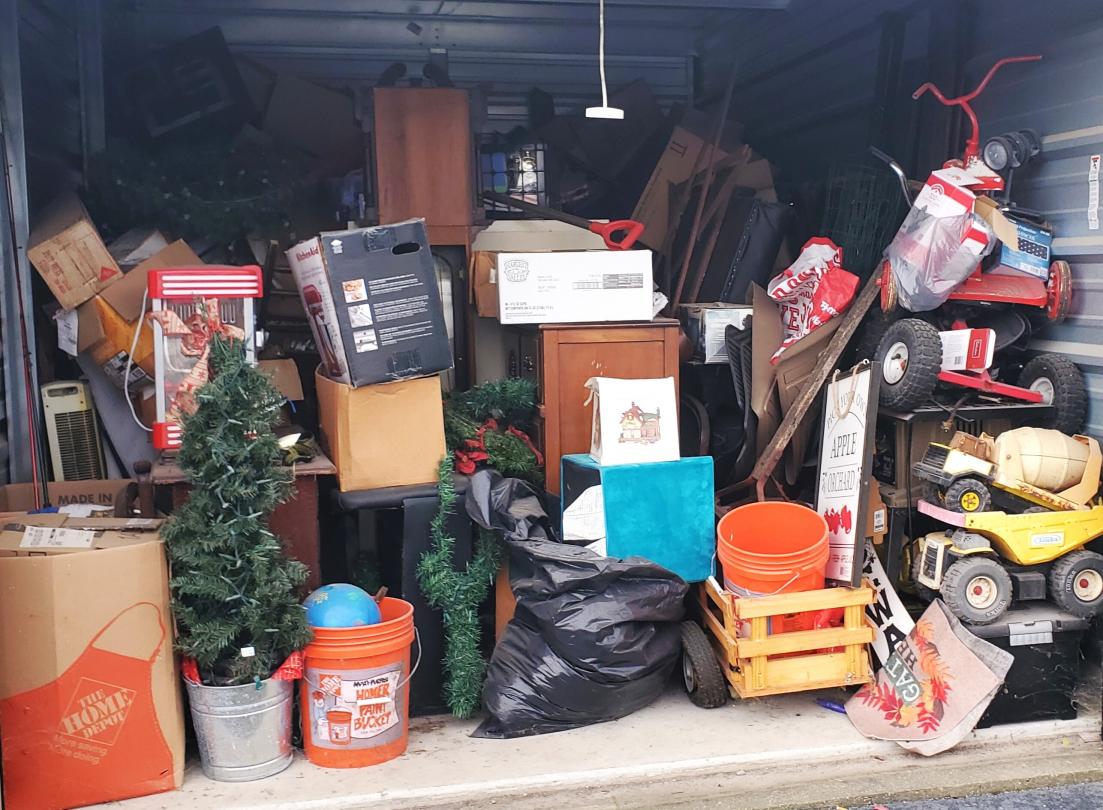 Storage Unit Auction in Yorkville, IL at Red Dot Storage 4 ends on 13th